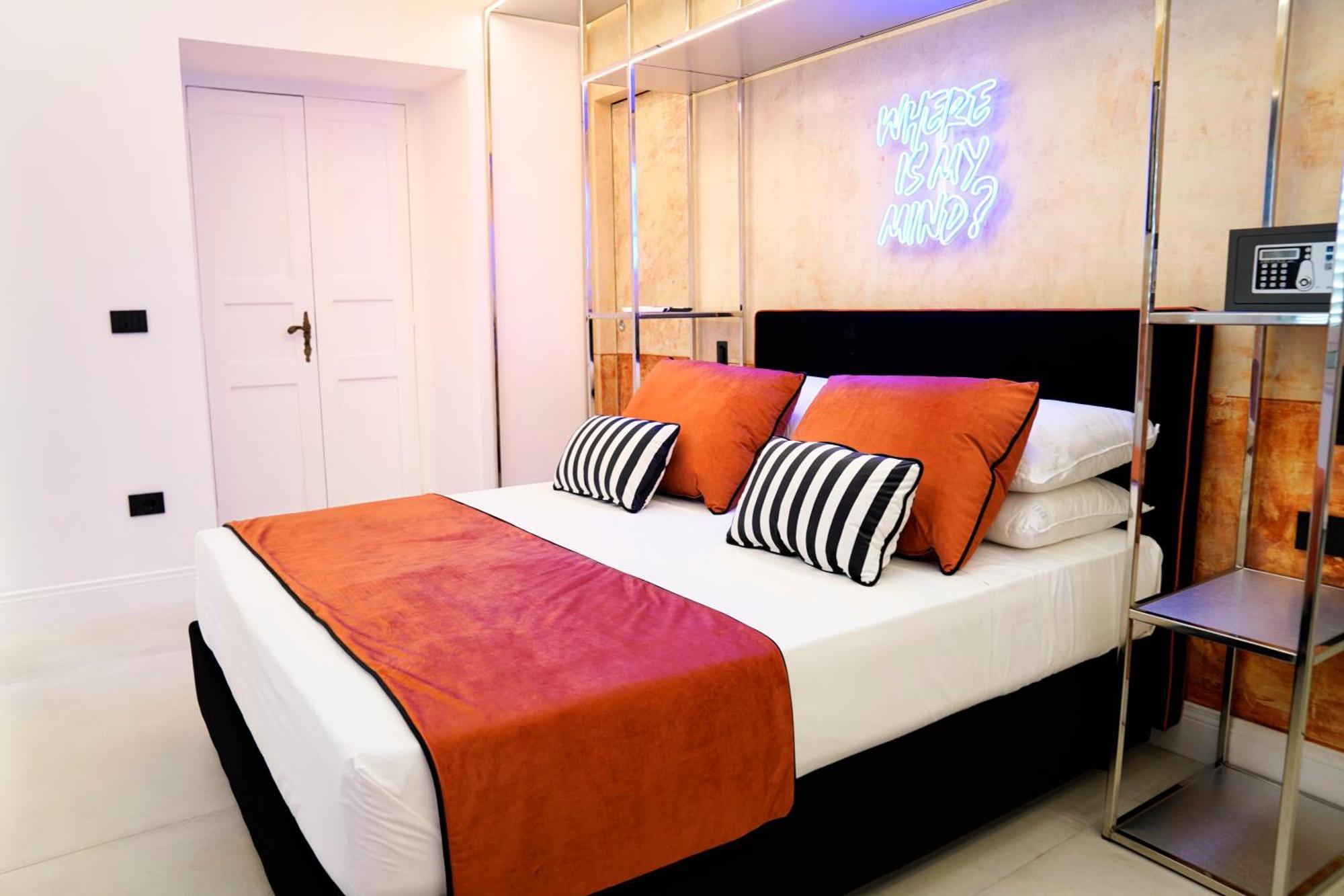 Kind Places - Suite Experience Napoli Eksteriør billede
